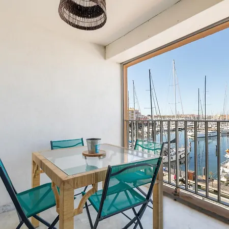 Cap Soleil - Vue Port Proche De La *